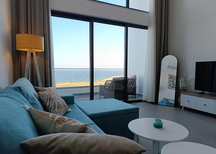 Ocean Luxury Penthouse Daire Kalogrea